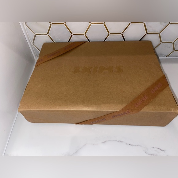 New Skims pajamas unisex - Picture 3 of 8